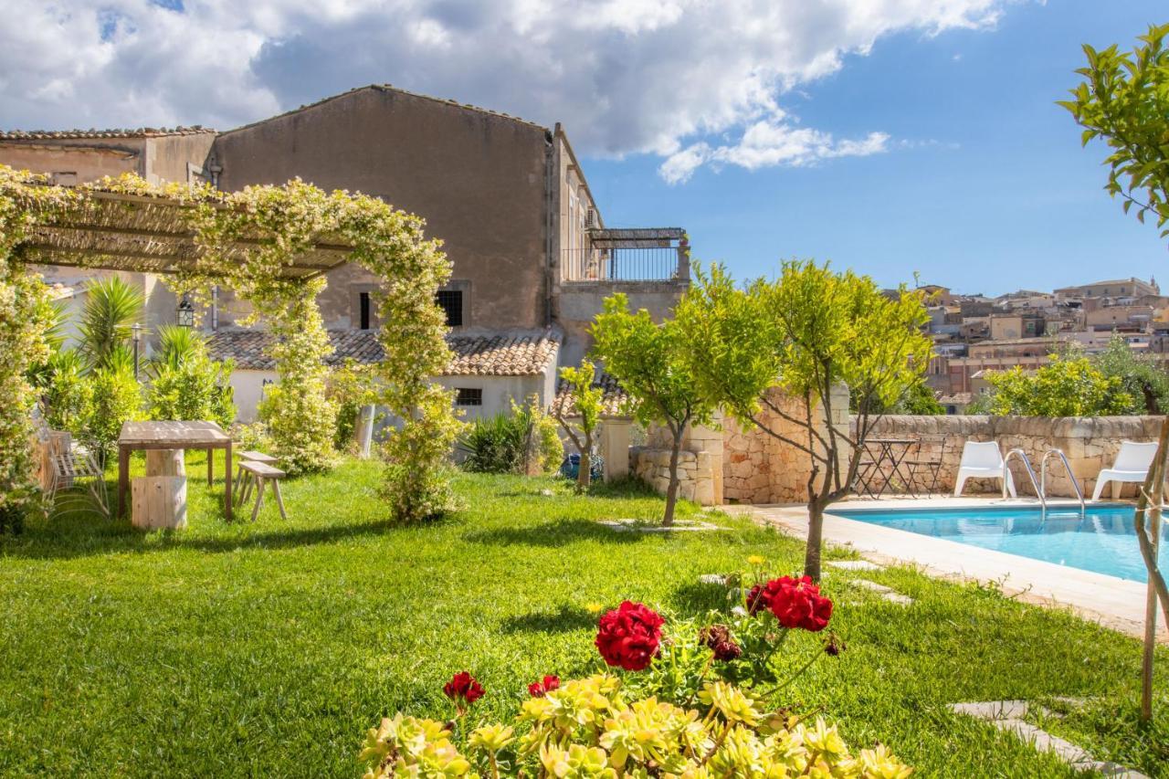 Villa Rosaria Rooms Noto Eksteriør bilde