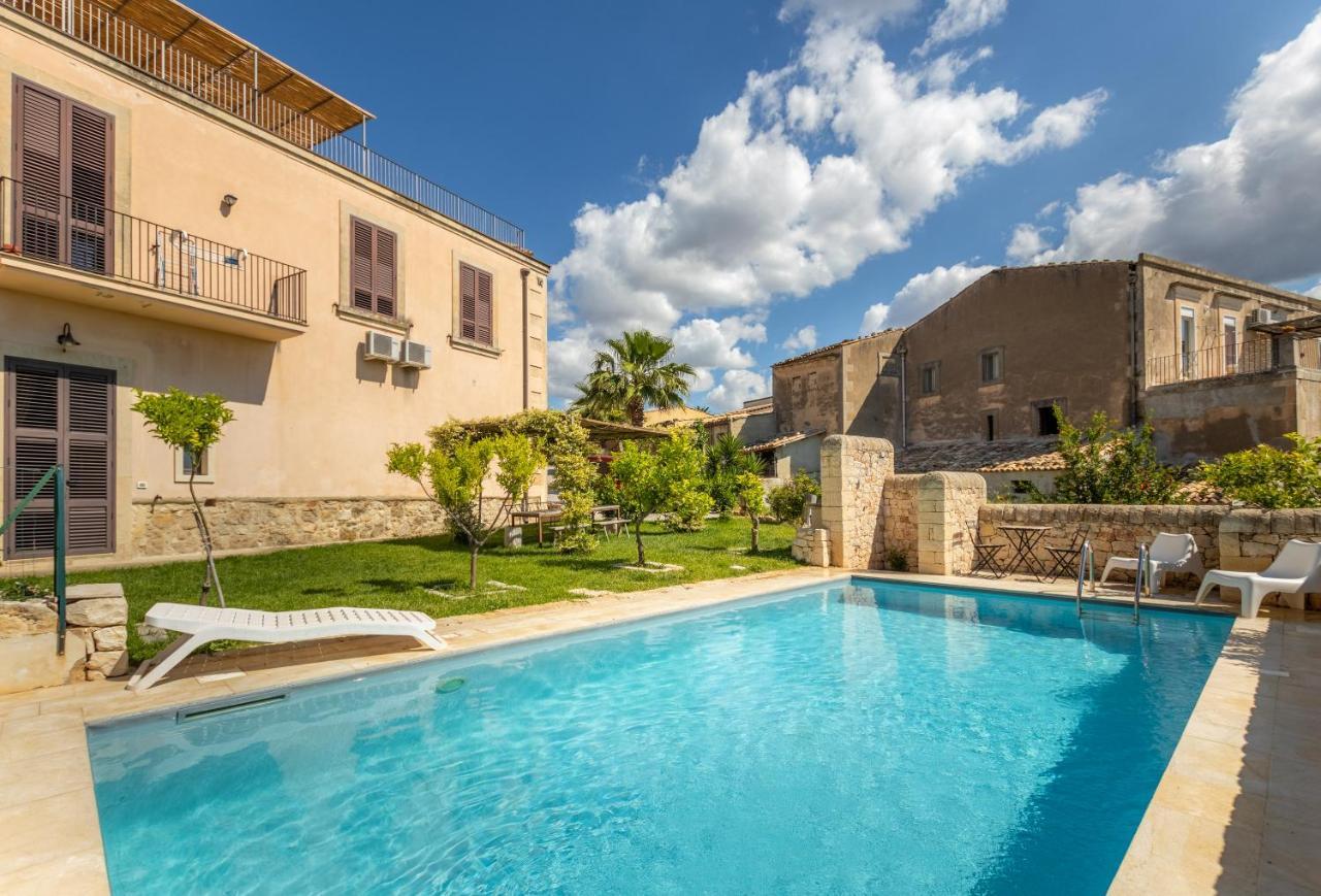 Villa Rosaria Rooms Noto Eksteriør bilde